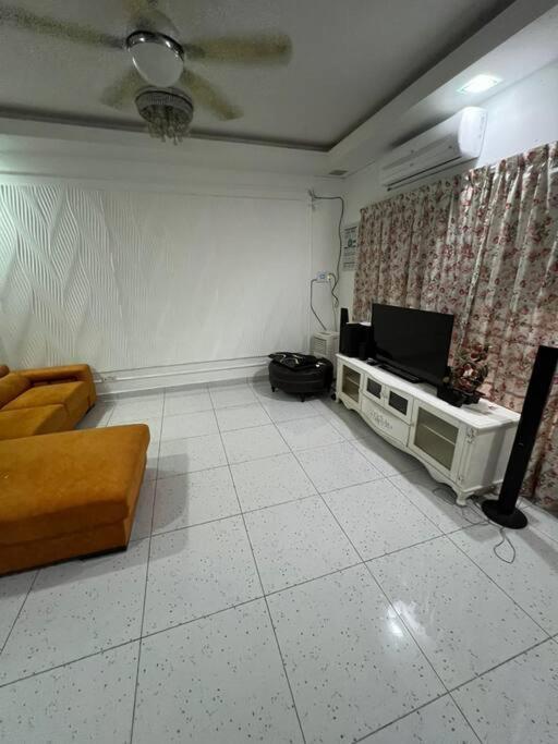 Rumah percutian Mael's Seksyen 16 Shah Alam
